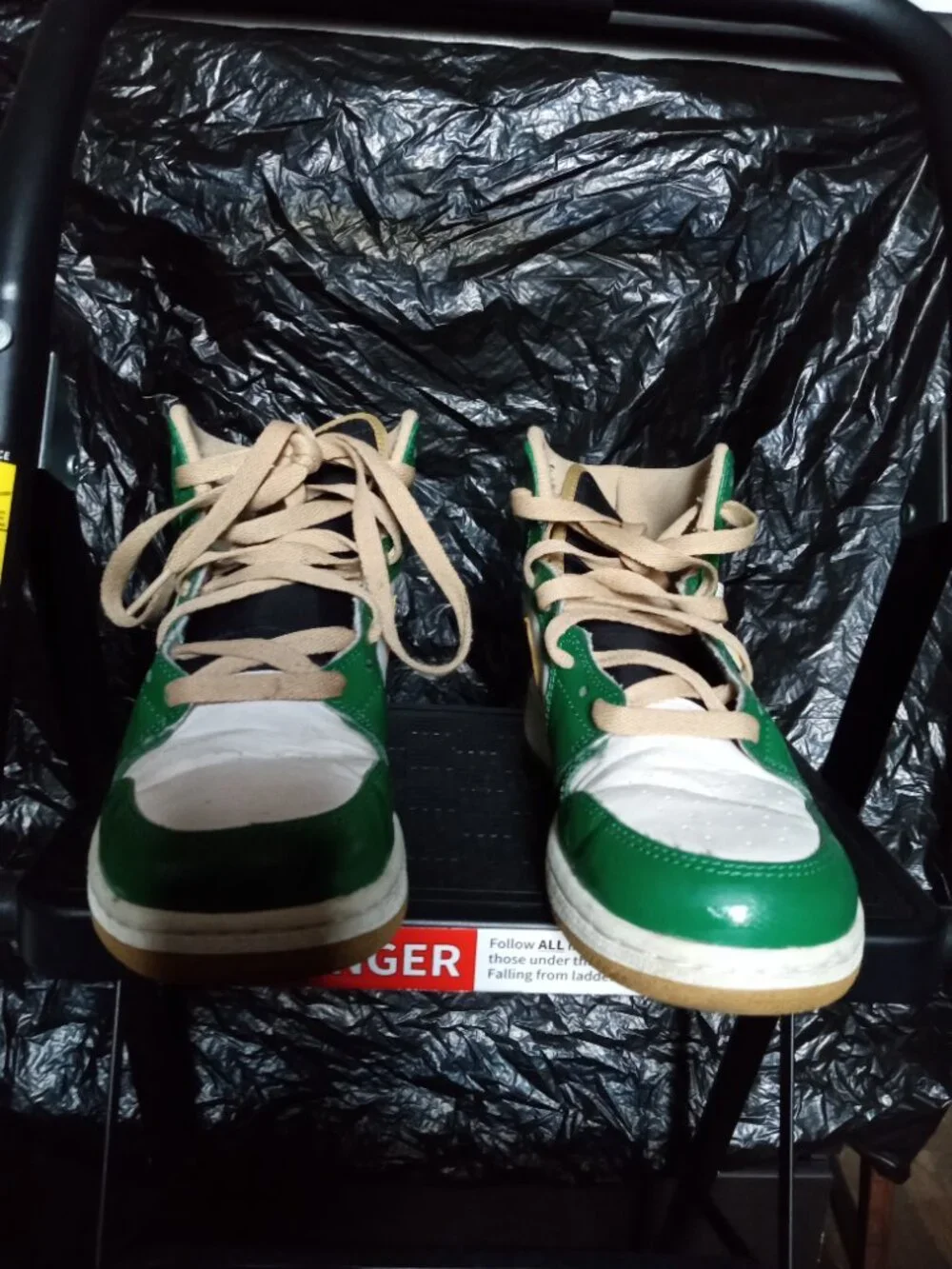 Jordan 1 Retro High OG GS 'Celtics' 6Y (Rare/Limited Release)